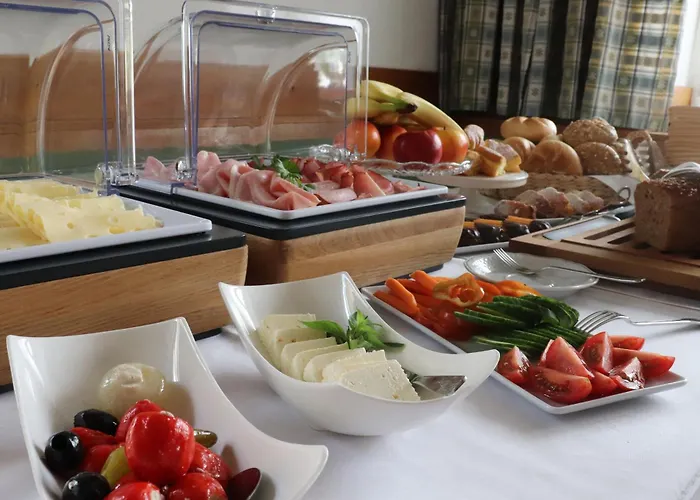 Gasthof-pension Schuetz 3*