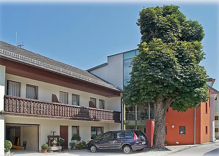 Gasthof-pension Schuetz 3*