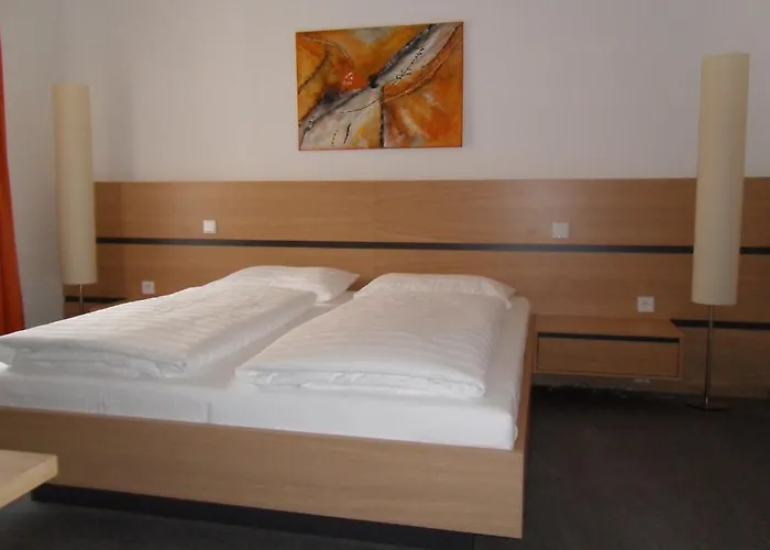 Gasthof-pension Schuetz 3* وسنفر